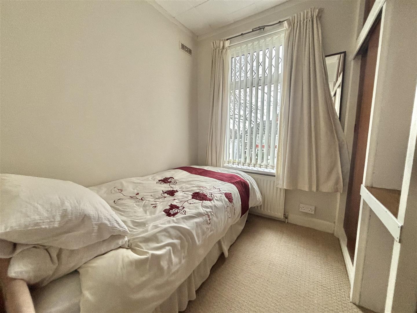 Cockett Road, Cockett, Swansea, SA2 0FG